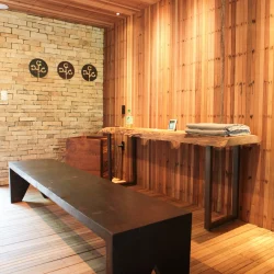 Linha Estelar - Banco June em aço corten #01